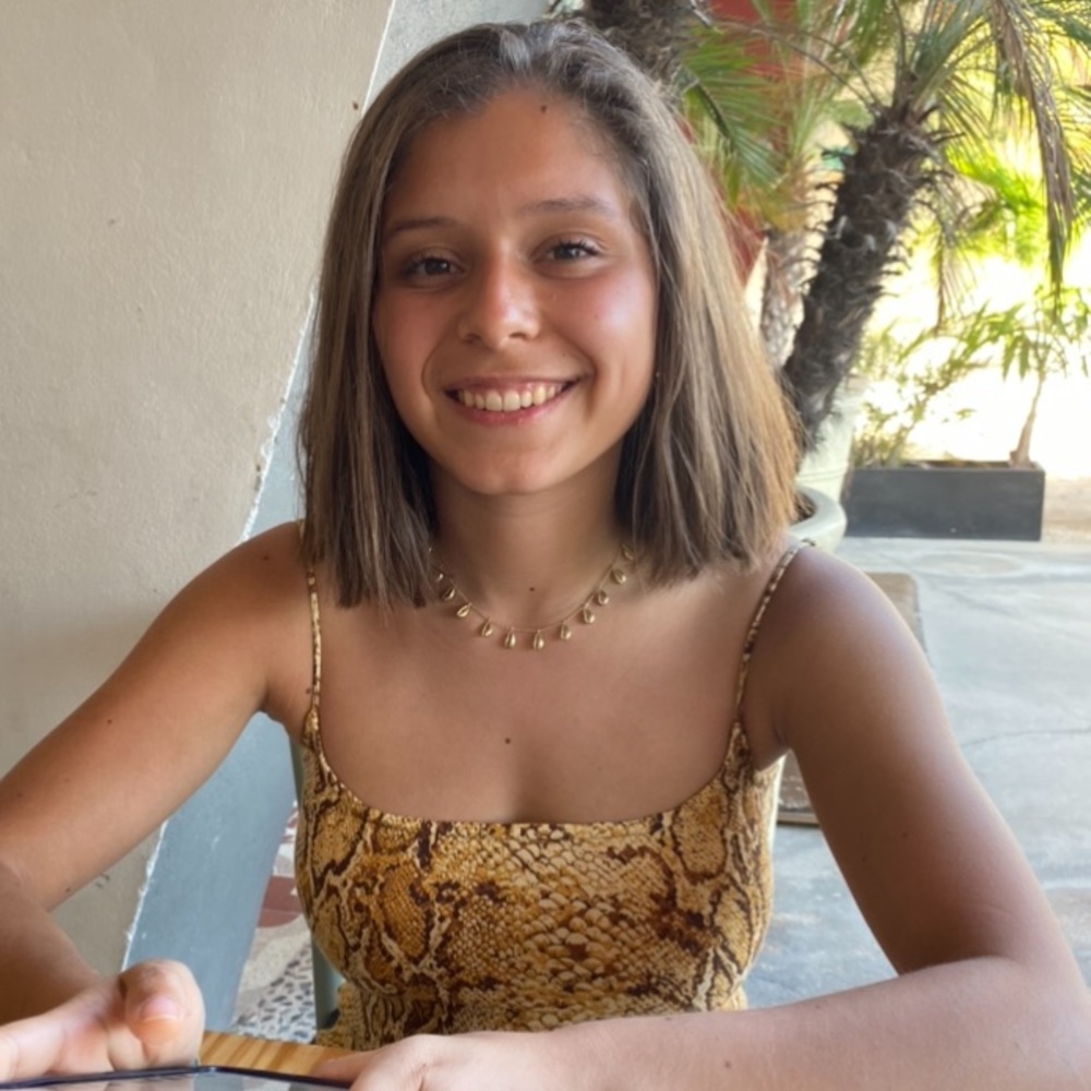 Meet your Posher, Gaby